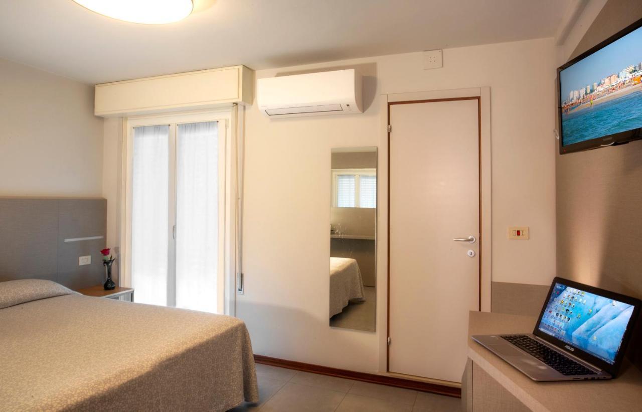 Hotel Norma Misano Adriatico Dış mekan fotoğraf
